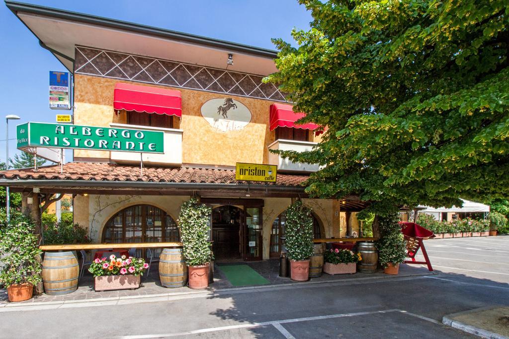Albergo Ristorante Da Felice Loria Εξωτερικό φωτογραφία