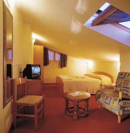 Albergo Ristorante Da Felice Loria Δωμάτιο φωτογραφία